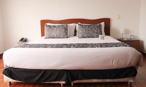 Quinta Paredes Hotel | AW Hotel Salitre Real