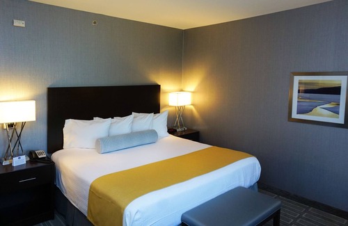 Hammondsport Hotel | Award-Winning Property located in the Heart of the Finger Lakes!