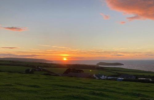 Felinwynt Apartment | Awel Y Mor - cosy apartment.