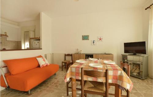 Contrada Fiori Sud Apartment | Awesome Apartment In Contrada Fiori Sud