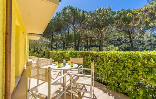 Ghiaia Apartment | Awesome Apartment In Deiva Marina