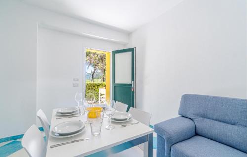 Ghiaia Apartment | Awesome Apartment In Deiva Marina