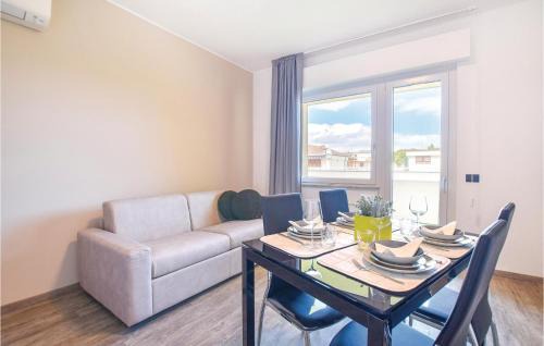 Casabianca di Fermo Apartment | Awesome Apartment In Lido Di Fermo