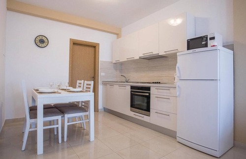 Komarna Apartment | Awesome apartment in Komarna