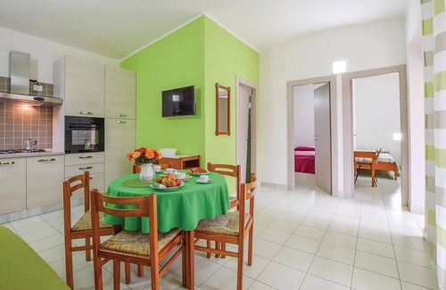 Baia Domizia House | Awesome home in Sessa Aurunca -SA-