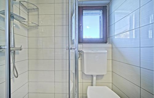 Duga Resa House | Awesome Home In Donji Zvecaj With Sauna