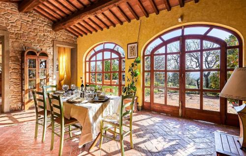Capraia e Limite House | Awesome Home In Capraia E Limite