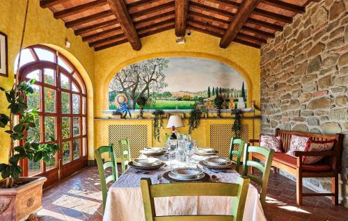 Capraia e Limite House | Awesome Home In Capraia E Limite