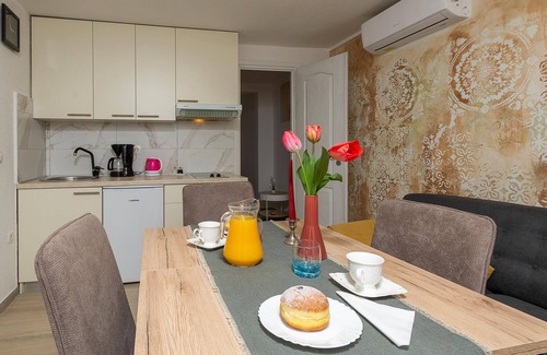 Nedescina House | Awesome home in Nedescina with WiFi