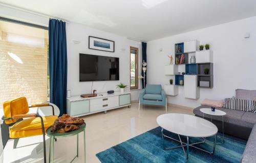 Njivice House | Awesome Home In Njivice