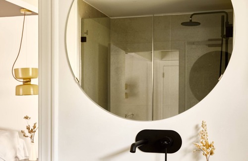 Kennebunkport Hotel | AWOL Kennebunkport