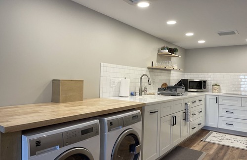 Greensboro Apartment | Axes & Roses: King Bed Forest Hideaway with Kitchen. Quiet retreat.