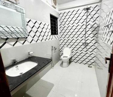 Loralai District House | Ayan stay inn