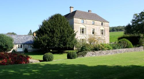 Bourton Bed & Breakfast | Aylworth Manor