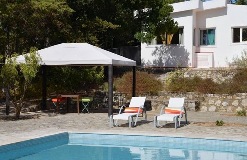Sao Lourenco House | Azeitao: Holidays Villa with pool and beach nearby