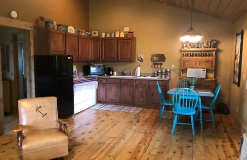 Panguitch Apartment | Azevedo Ranch - Apartment
