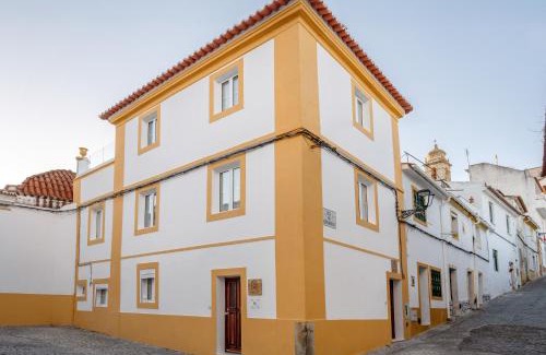 Elvas House | Azinheira Suites Townhouse - Alojamento Turístico