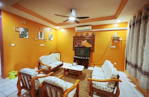 Kuching House | Aznah’s Stay