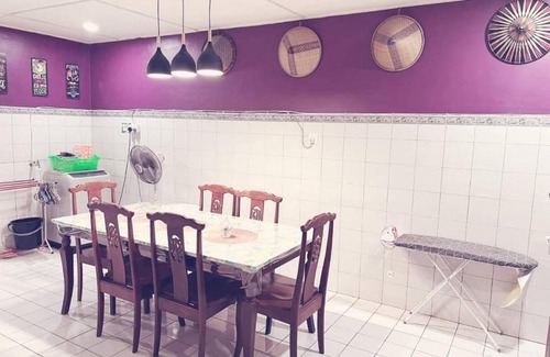 Kuching House | Aznah’s Stay