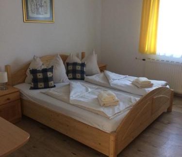 Kapuvar Apartment | Báró Berg Apartman2