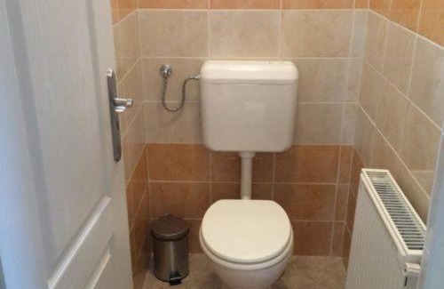 Kapuvar Apartment | Báró Berg Apartman2