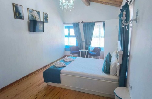 Adalar Hotel | BÜYÜKADA MAVİ PALAS HOTEL