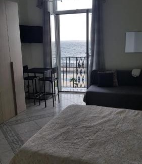 Pozzuoli Bed & Breakfast | B&B del Mare