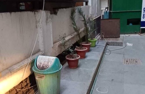 Mahipalpur Extension House | B&B DIAMOND STAR