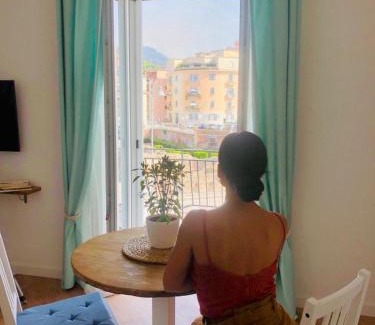 Pozzuoli Apartment | B&B Historia