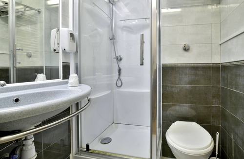 Bollene Hotel | B&B HOTEL BOLLENE