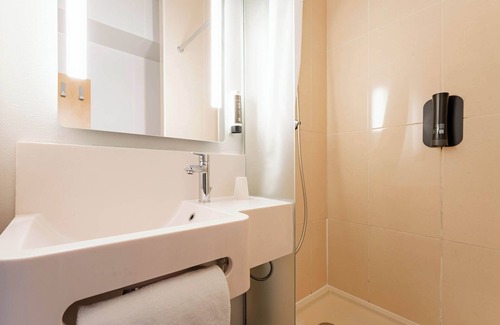 Valenciennes Hotel | B&B Hotel Valenciennes Marly