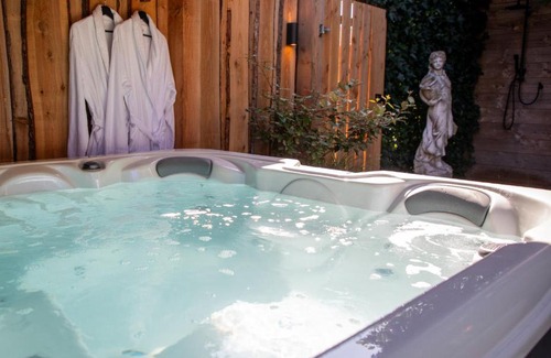 Wemeldinge Bed & Breakfast | B&B Joli met privé wellness