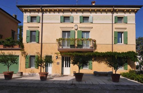 Villafranca di Verona House | B&B La Mongolfiera
