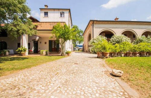 Vigonovo Bed & Breakfast | B&B La Villa del Vecchio Platano
