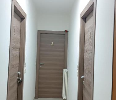 Vasto Bed & Breakfast | B&B "LE LUCI" CAMERA IN ATTICO SUPER VISTA interno 2 rose rosa