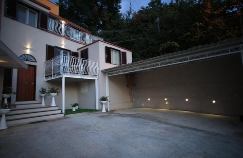 Casola di Napoli Bed & Breakfast | B&B MicAnTo