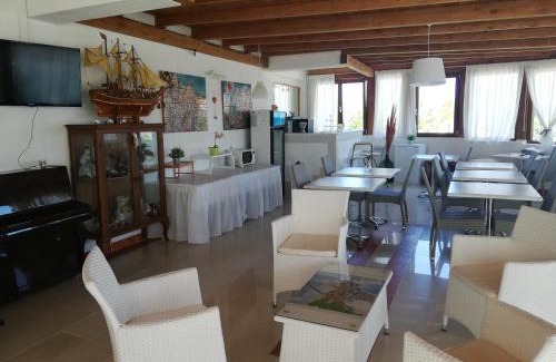 Chiesiola Bed & Breakfast | B&B Palazzo Manfredi Vieste, Fronte mare con Parcheggio