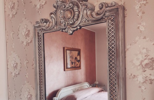 San Benedetto del Tronto Bed & Breakfast | b&b Villa Lilac Rose Room (UMBRELLA, SEA BEDS, BICYCLES INCLUDED)