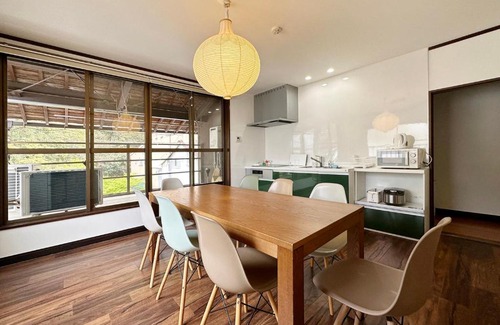 Hatsukaichi Apartment | b hotel Kaniwasou 301 Minute walk from Miyajima Pier for 11ppl