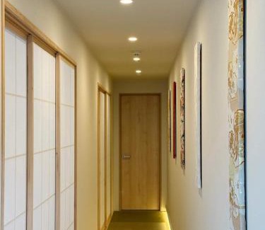 Hatsukaichi Apartment | b hotel Miyajima Omotesando - Sacred Island Stay 22