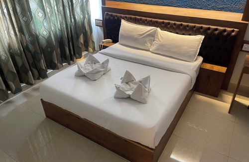 Kalasipalya Cabin | B SIX HOTEL AND LODGE