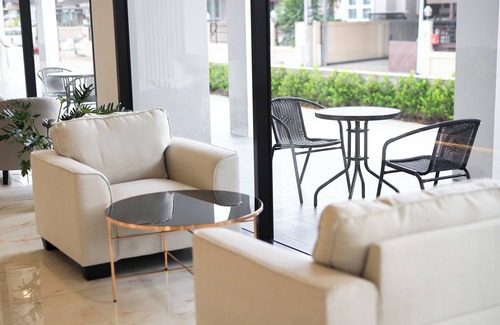 Bueng Kan City Hotel | B2 Bueng Kan Boutique & Budget Hotel