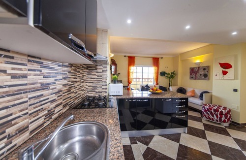 Albardeira Apartment | B47 - Walkway Beachview Place