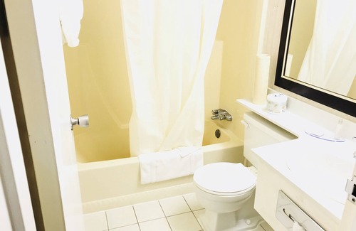 Red Deer Hotel | BA Hotel