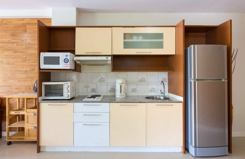 Khao Takiab Apartment | Baan PooLom HH 3Bedroom Apt Garden View