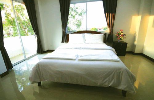 Downtown Krabi Apartment | Baan Samrarn