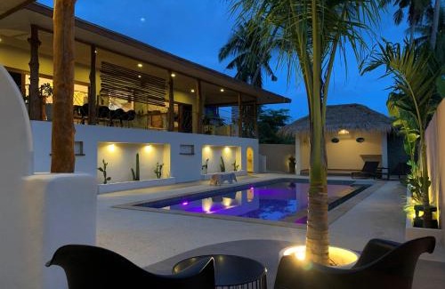 Hin Hong House | Baan Thamarchat 3 villas 13 bedrooms & Shala