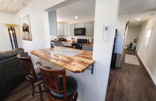 Canon City Apartment | Babbling Brook Apartment