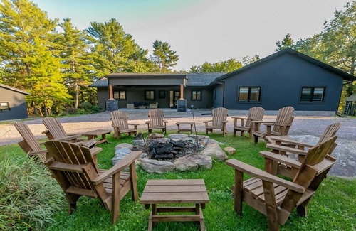 Seguin House | Baby Lake Cottage Sum