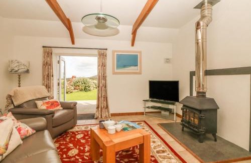 Chysauster House | Back Of Beyond